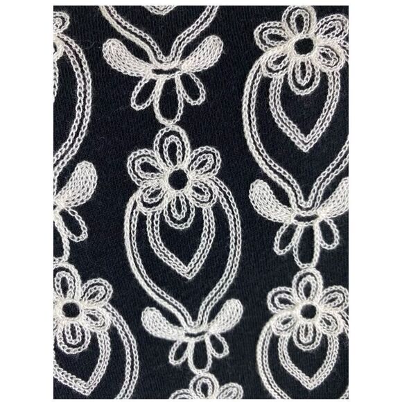 J. Crew XL Embroidered Raglan Top Black White Embroidered Florals 100% Cotton - Picture 4 of 11